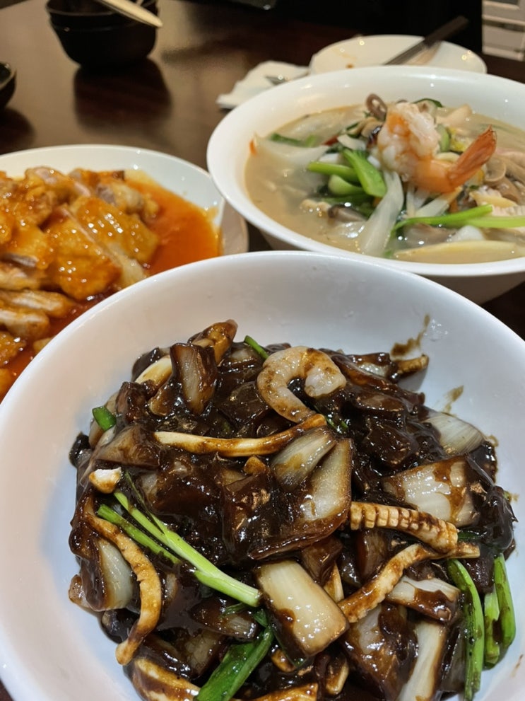  가로수길: 꿔바로우 맛집 신사역 중식당 - 천미미