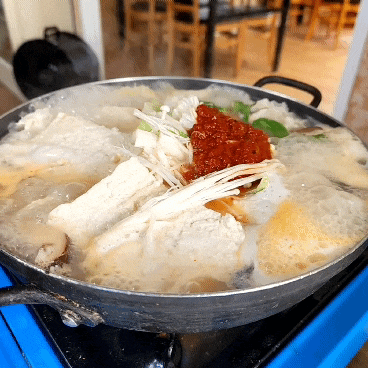  충북 제천 가볼만한 곳 두부전골 맛집 사또가든