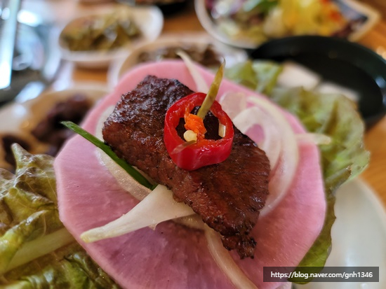  포천이동갈비맛집 향유갈비 야외테라스 계곡뷰는 덤