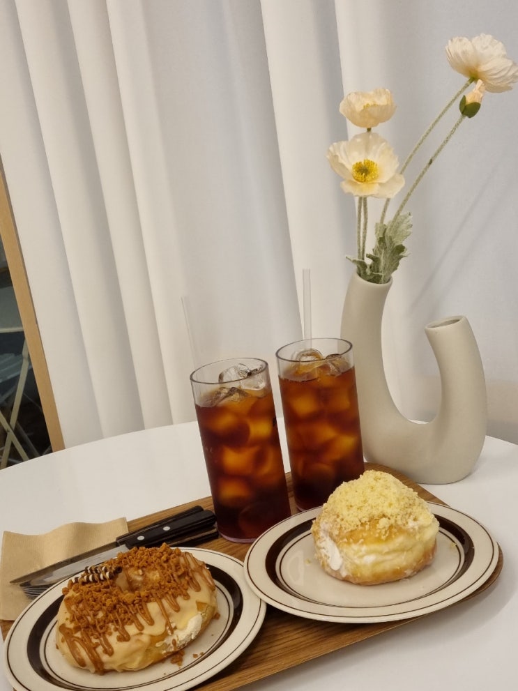  부산대 브로넛 : 부산대 카페거리 도넛 카페/디저트 카페