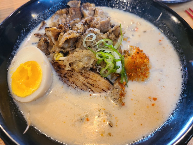  방배카페거리 오로지라멘 작고 아기자기 돈코츠라멘 맛있는 맛집