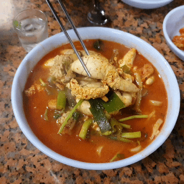  [신당] '하니칼국수' 주말 저녁 재방문 후기 | 알곤이칼국수, 수육