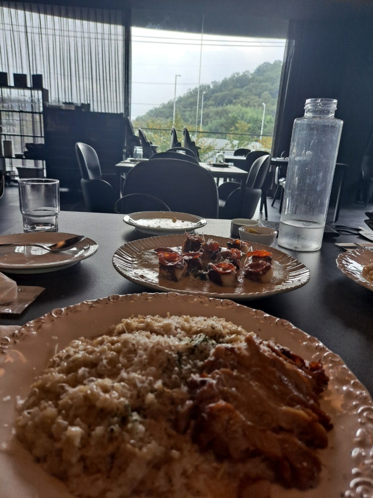  맛집 부조화숲 레스트랑