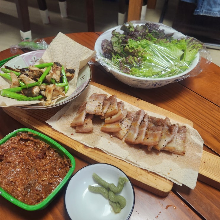  [22.10.첫째주] 오르락 내리락 식단파티! (feat.식단을 지키려고 발버둥치는 밥줘영의 10월 첫째주)