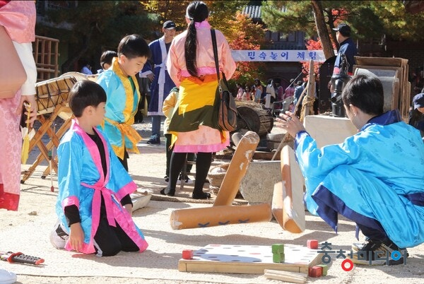 단풍의 계절 10월 ... 단양 곳곳에서 풍성한 '축제와 공연’