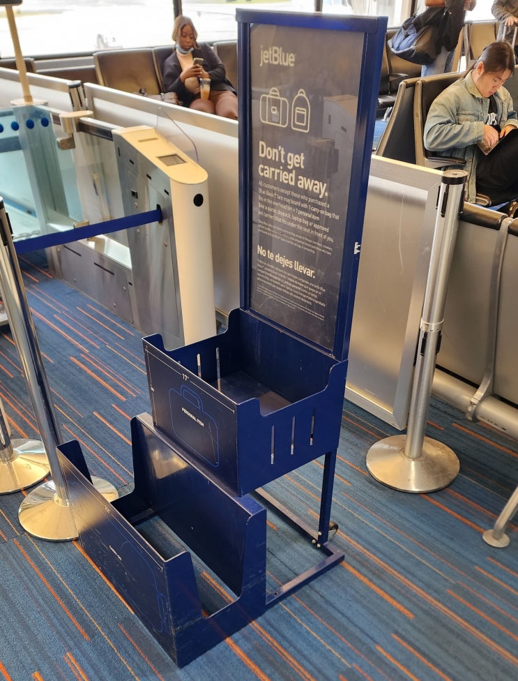  미국 국내선 JetBlue(제트블루) 이용기(personal item)