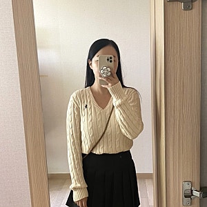 폴로 랄프로렌 꽈배기 브이넥 니트 m사이즈