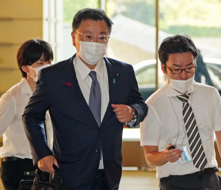 북한이 일본 상공에서 탄도미사일을 발사했습니다. 북한이 일본 상공에서 탄도미사일을 발사했습니다.