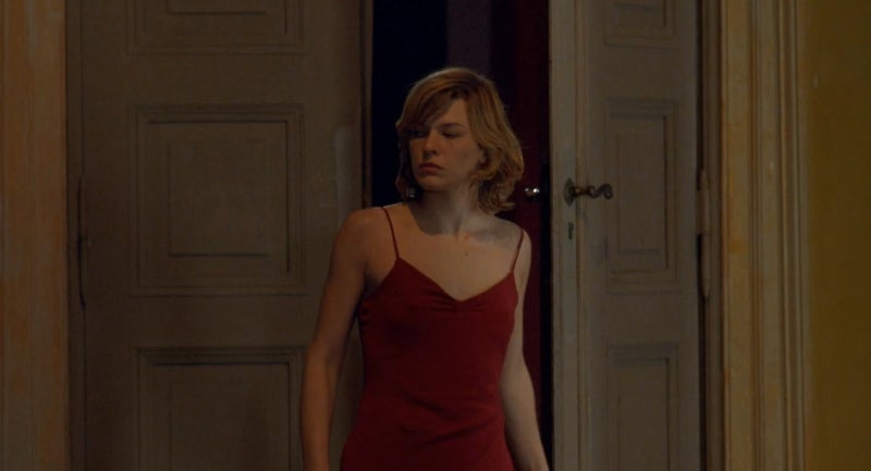 고전영화 레지던트 이블 1 ( Resident Evil , 2002 ) _ 리즈 시절 밀라 요보비치;;;