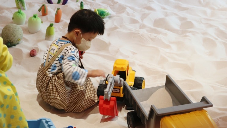 부평 모래비치 아이들이 신나게 놀 수 있는 모래놀이카페