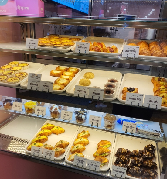  [안암] 핑크핑크한 디저트 맛집 '이삐커피'