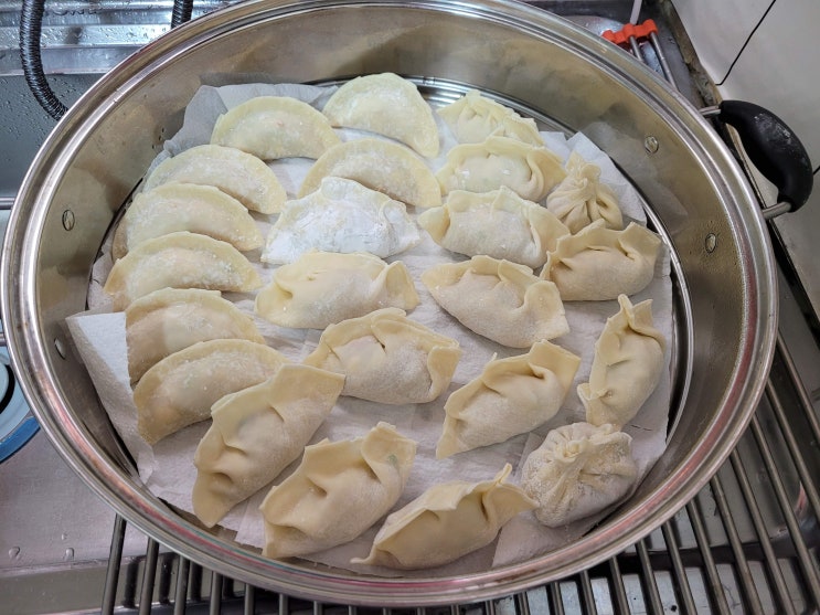 초대형 찜솥 개시.