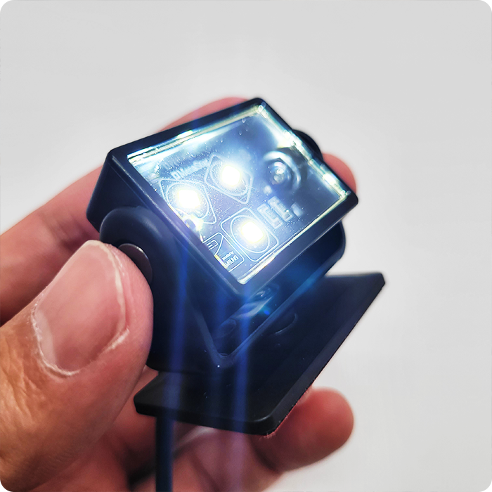 간편하게 붙이는 조명! LED 간접조명! 메나스타 매미 조명 후기! 간편하게 붙이는 조명! LED 간접조명! 메나스타 매미 조명 후기!