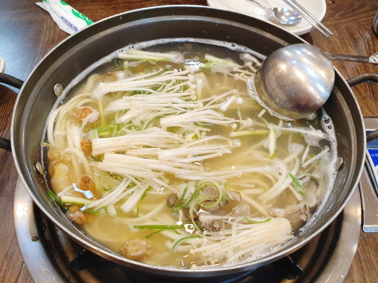 [공주 칼국수 맛집] 유가네 칼국수 | 복해물칼국수 국물맛은?