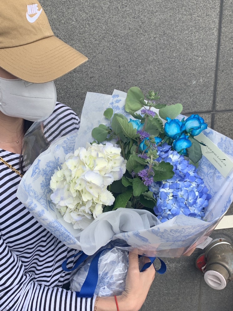 경산 꽃집 그레이스가든 푸른계열의 아름다운 꽃다발