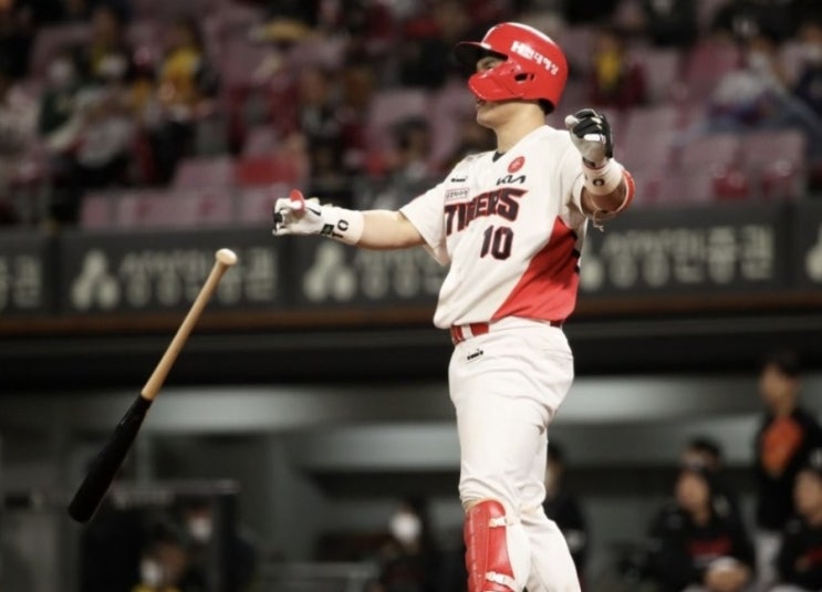 2022시즌 KBO 국내 프로야구 분석 10월 8일 두산 키움 롯데 LG 삼성 SSG NC 한화 KIA기아 KT 2022시즌 KBO 국내 프로야구 분석 10월 8일 두산 키움 롯데 LG 삼성 SSG NC 한화 KIA기아 KT