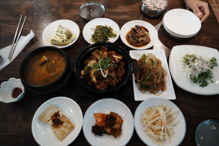  신제주 정식 맛집 밥정