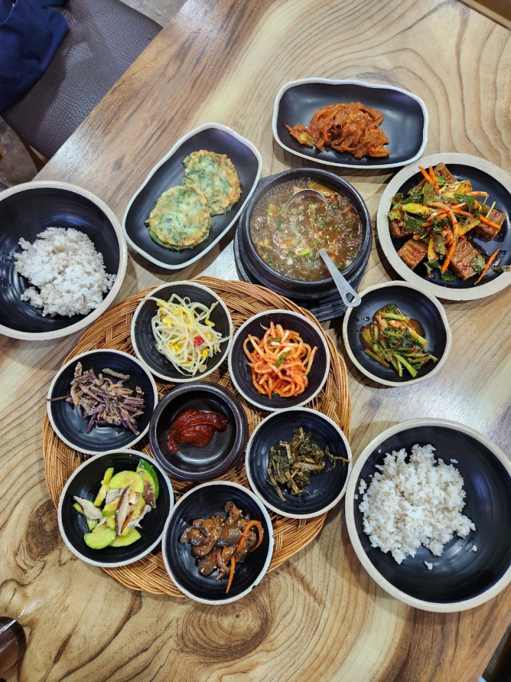 [제천시청 맛집] 가성비 좋은 제천 보리밥 한식 맛집 : 보릿고개