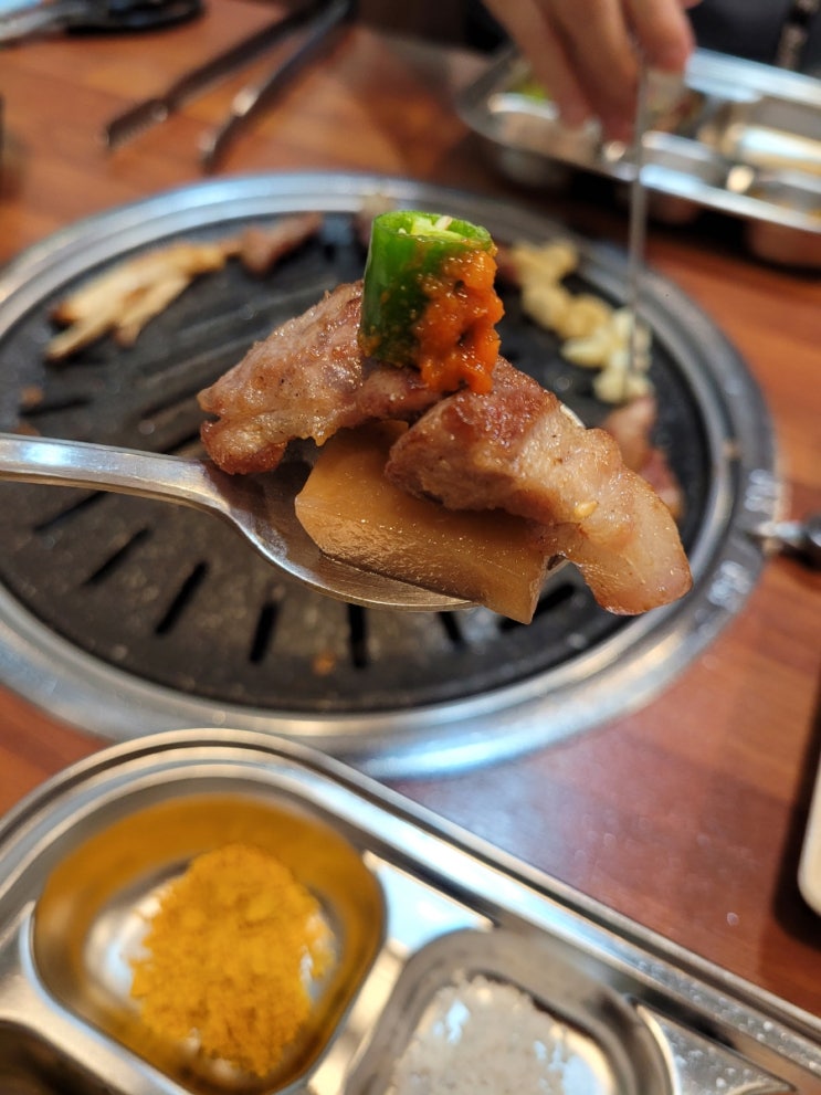  꼬들살이 맛있는 남천동 고기집 꼬막껍닭