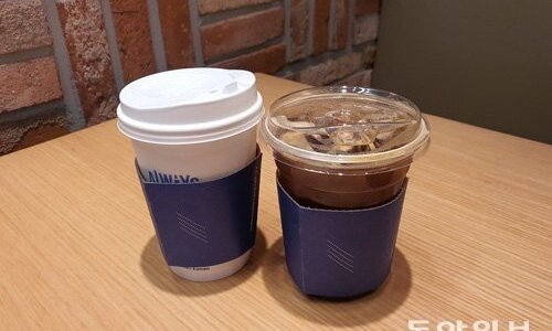 일회용컵 보증금제 시행 앞두고 잡음일어 일회용컵 보증금제 시행 앞두고 잡음일어