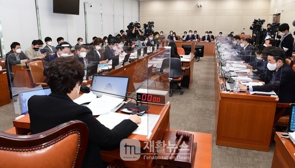  [부산재활중점병원] 초기 재활집중하면 사회복귀에 큰 도움
