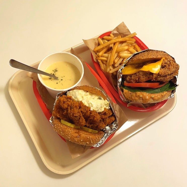  경희궁 데이트 장소 광화문 수제버거 맛집 펀치스낵