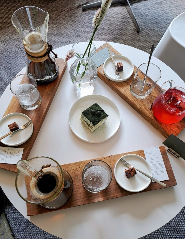  용산카페 3F LOBBY 드립커피 맛집 3층로비