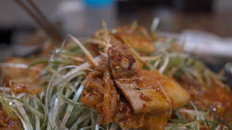  구미 원평동 김치찜은 묵찌!