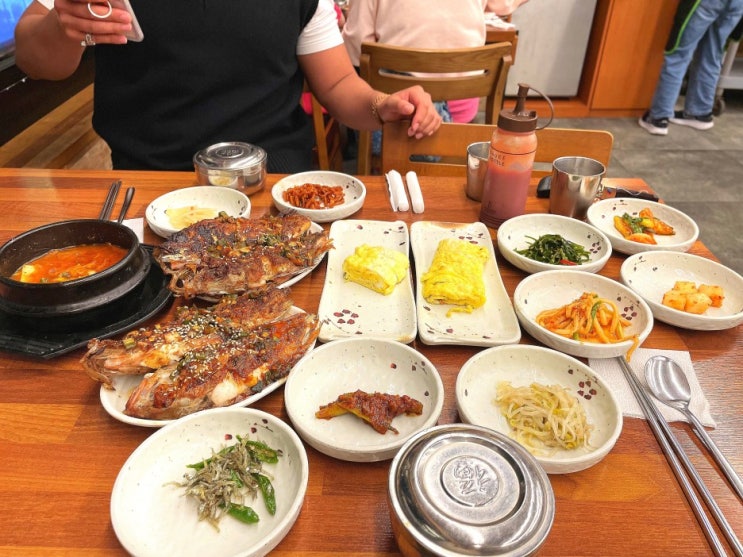  해운대 미포 엘시티 근처 생선구이 정식 맛집 새아침식당