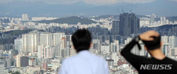 "집값 더 떨어지기 전에 먼저"…주택연금 가입 다시 '꿈틀'