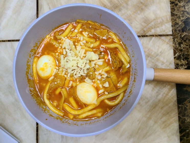 모짜렐라 로제 누들떡볶이(밀키트 면사랑) 모짜렐라 로제 누들떡볶이(밀키트 면사랑)
