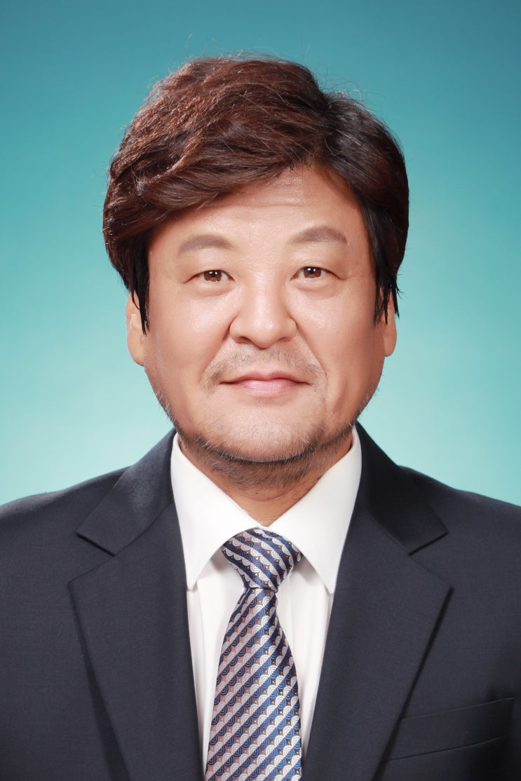  성지루 나이 배우 와이프 아내 부인 김준희 결혼 가족 자녀 고향 집안