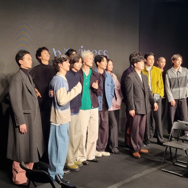  패션코드 2023 S/S 웨이비니스의 패션쇼!