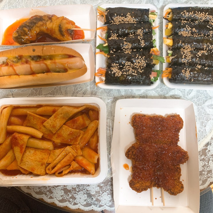 김밥과 떡볶이는 기본 다양한 메뉴 부천배달맛집 [ 간식집합소 ]