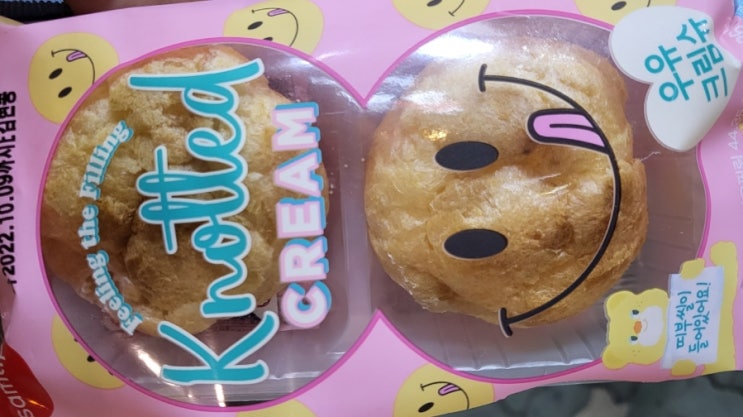  편의점 디저트 노티드 크림슈 빵 후기 리뷰(파리바게트 슈크림빵vs 노티드 슈크림빵)