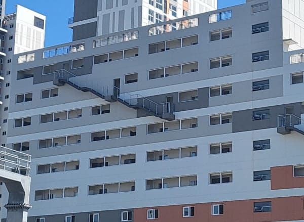  볼수록 해괴한 LH 임대아파트 ...이러니 임대주택이 욕을 먹지