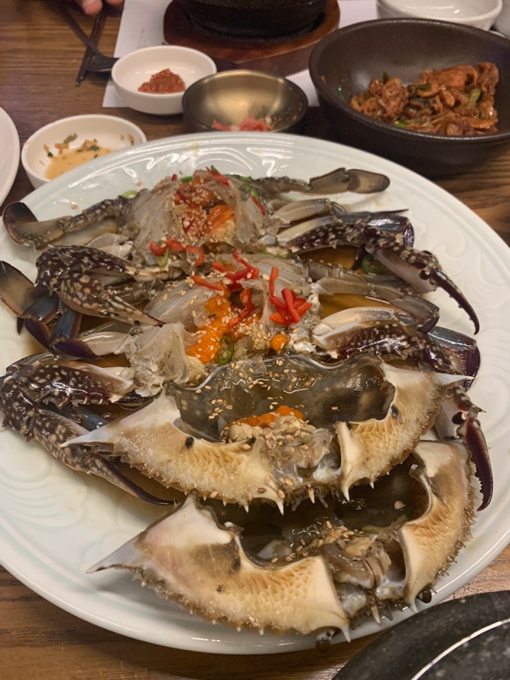  연희동 고미정 간장게장 한정식 맛집에 다녀왔어요 