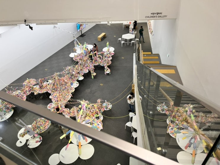  비오는 날 아이랑 실내 데이트  서울시립 북서울미술관: 서도호와 아이들:아트랜드 展 (서도호 작가, 북서울미술관 수유실 주차 정보)