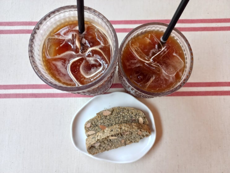  구월동카페 예술회관역카페 용쓰