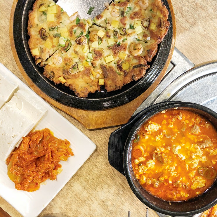  일산 덕이동맛집 - 고소한 두부가 일품인 파주장단콩 24시 대가순두부 두낙전골