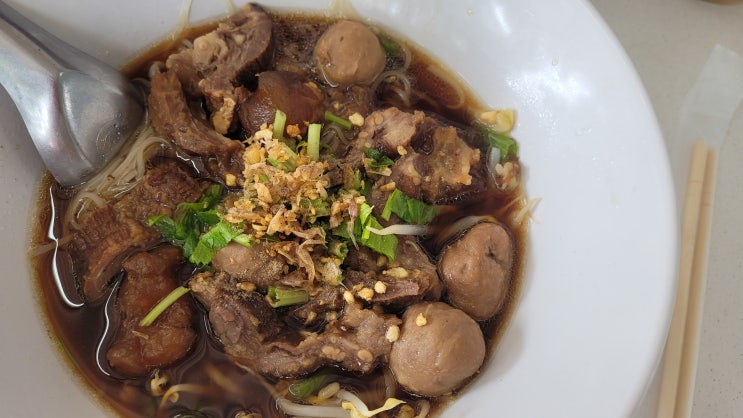 치앙마이 소고기 국수맛집 또 뚫었댜