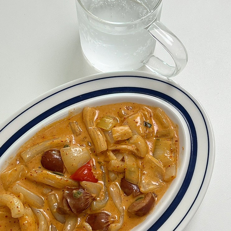  곤약 요리법, 살 덜 찌는 곤약 로제 떡볶이 만들기