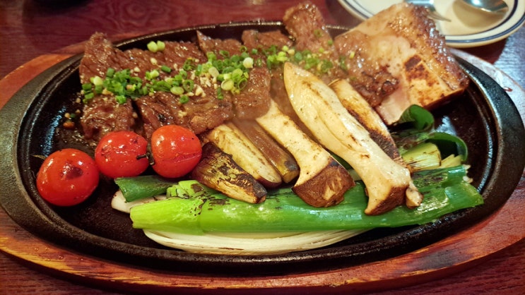 소문난 맛집 오이지(oiji) 대학로점, 줄서서 먹을만큼의 맛은 아니지 말입니다.