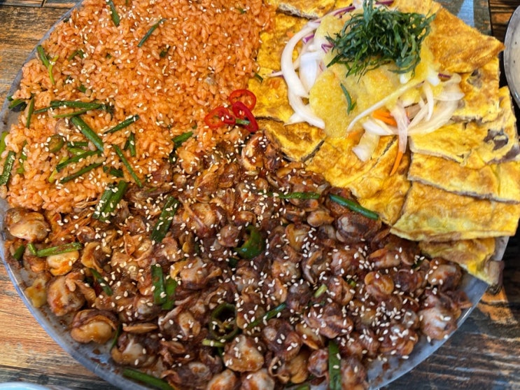  멋진 영도의 바닷가 풍경과 통통한 꼬막의 만남! 영도 맛집 꼬막육전대판 올바릇식당 영도점
