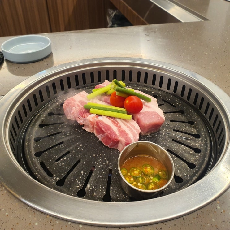  혼자 다녀온 국내맛집여행 제주공항 근처 맛집 오직흑돼지 제주공항본점
