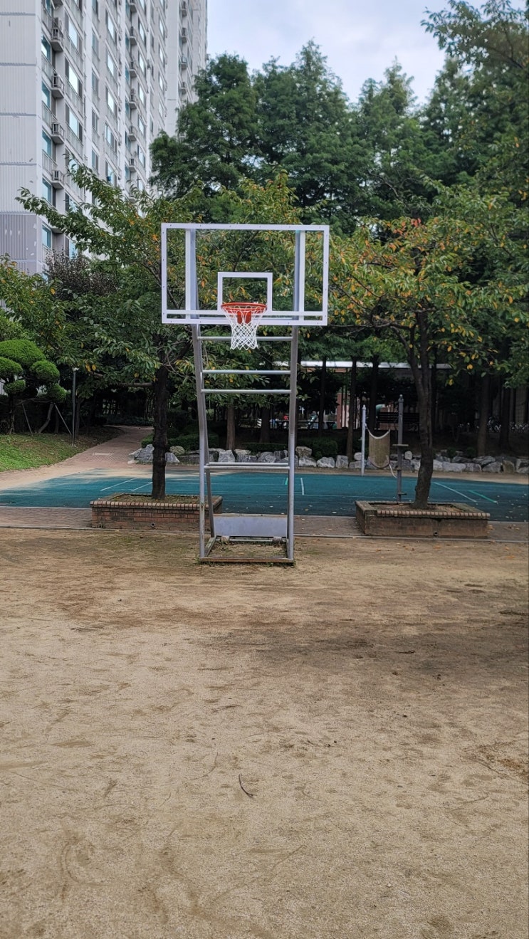  [날개스포츠] 용인oo아파트 농구대 백보드 교체, 농구대 보수 작업 사진