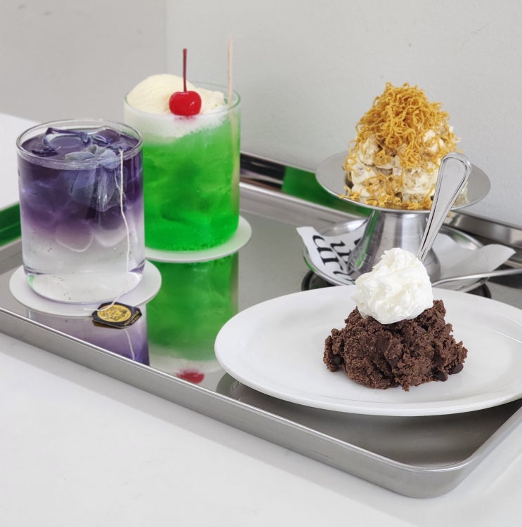  [인천/부평] 평리단길 카페:: 푸딩맛집 카페 URO