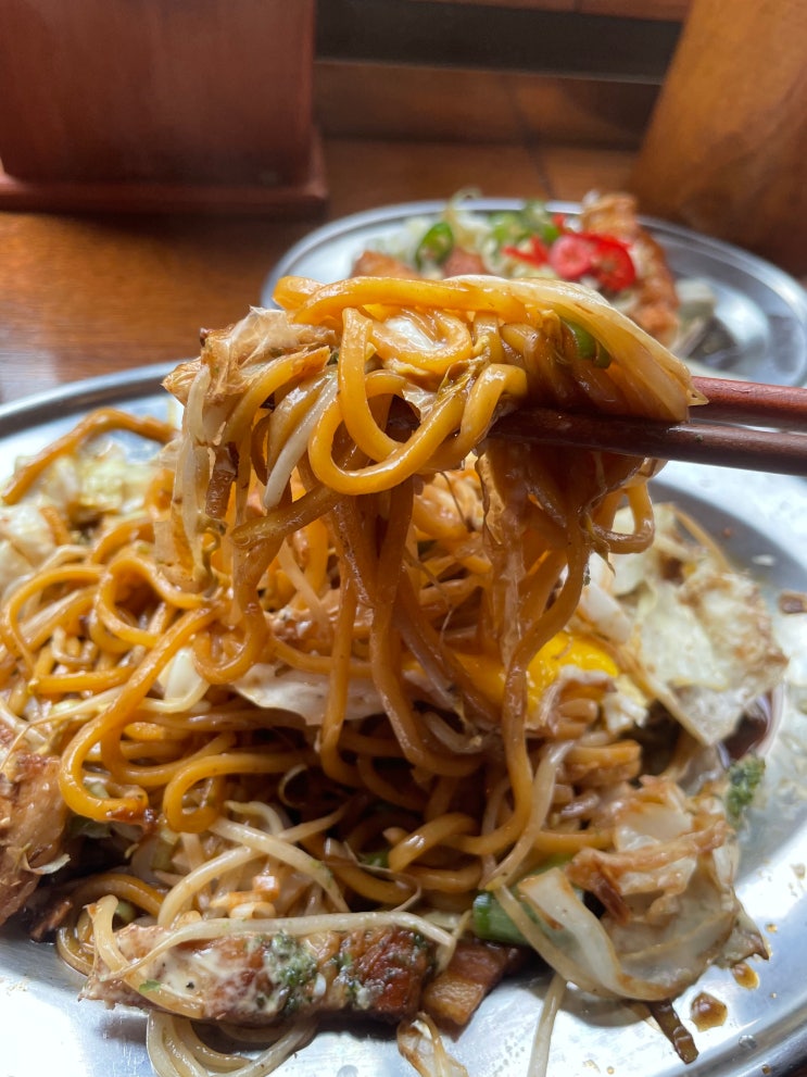  토라레스토랑 논현동 "규동, 부타동, 야끼소바" 학동역 덮밥맛집: 서울/논현동