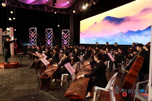 영동난계국악·대한민국 와인 축제, ‘세계속으로 한 걸음 더’