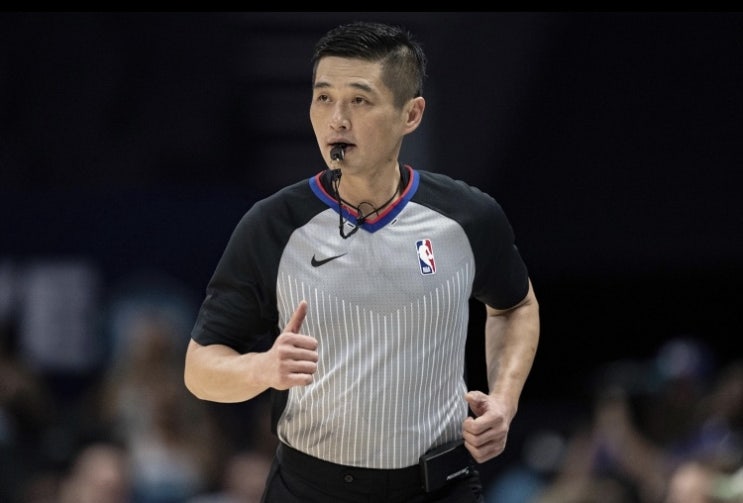 [NBA] 정규시즌 최초의 한국인 심판!? 황인태 심판의 꿈은 22-23시즌에 ....